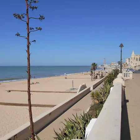 Penthouse On The Costa De La Luz, Air Conditioning, 300 Meters Away Chipiona
