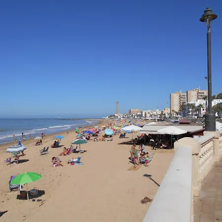 Penthouse On The Costa De La Luz, Air Conditioning, 300 Meters Away *